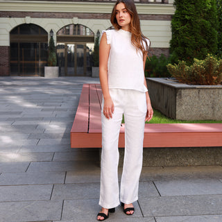 White linen straight pants with pockets