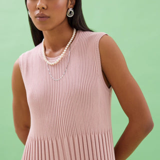 Details cotton knitted dress in pink