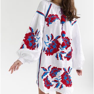 Embroidery details white linen caftan dress