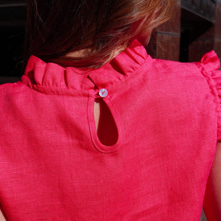 Details linen fuchsia top