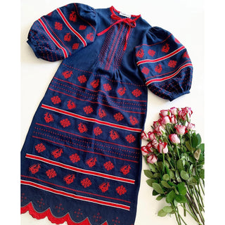‘Motrya’ Linen Embroidered Dress with Scalloped Hem